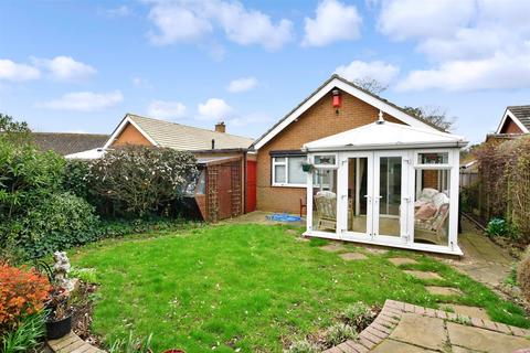 14 Dorcas Gardens, Broadstairs, CT10 1BS