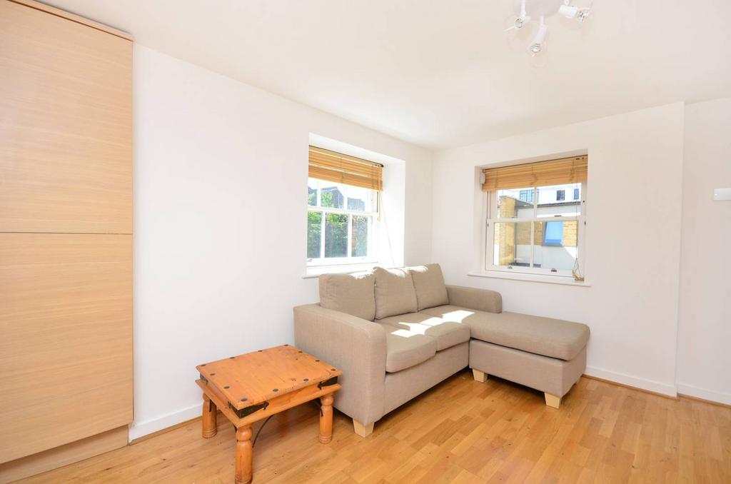 Shepperton Road, Islington, London, N1 2 bed flat to rent £2,384 pcm