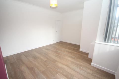 2 bedroom terraced house to rent, Rainshaw Street, Bolton, Greater Manchester, BL1