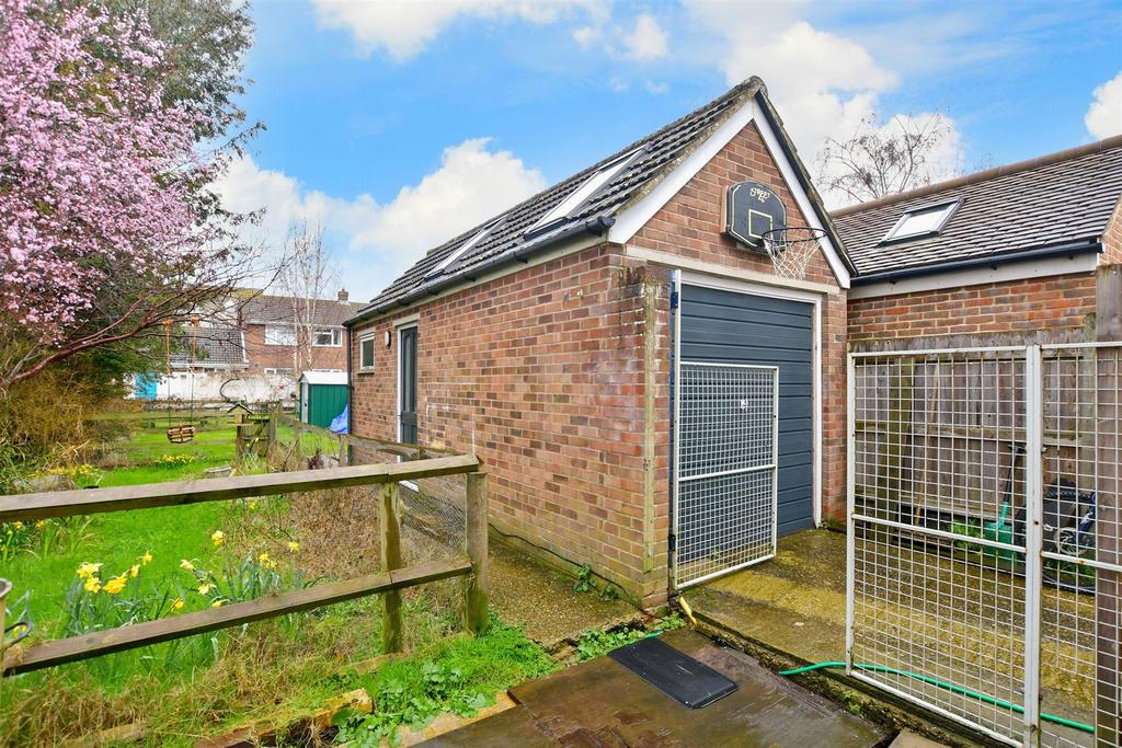Workshop/Outbuildings