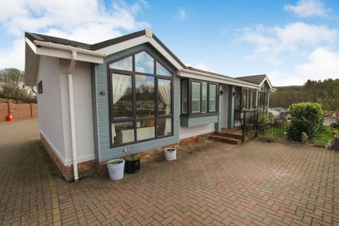 2 bedroom bungalow for sale, Clinton Wood Close, Pilgrims Retreat, Harrietsham, Maidstone