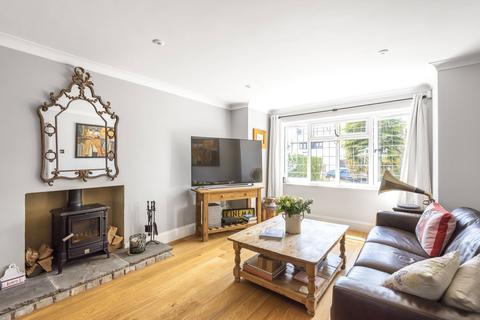22 Abbots Road, Abbots Langley, WD5 0AZ