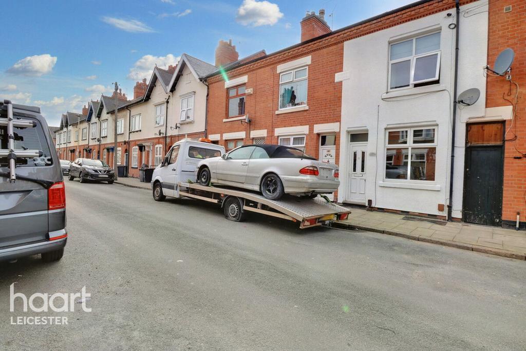 Bassett Street, Leicester 2 bed terraced house for sale £190,000