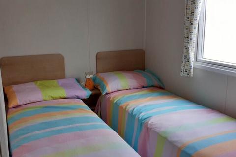 3 bedroom static caravan for sale, Eastchurch Holiday Park
