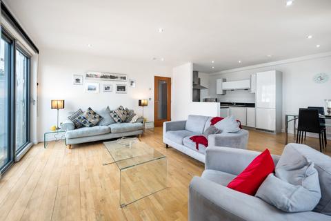 2 bedroom apartment for sale - Castlebank Drive, Flat 10/4, Glasgow Harbour, Glasgow, G11 6AD