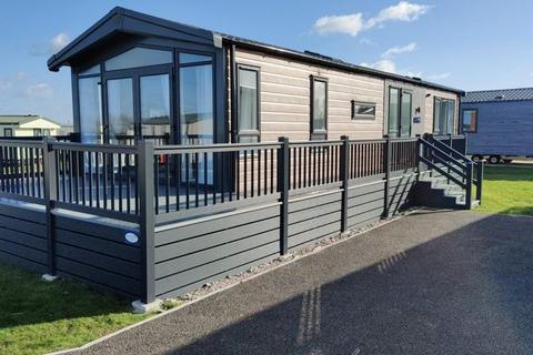 2 bedroom lodge for sale - Golden Leas Holiday Park