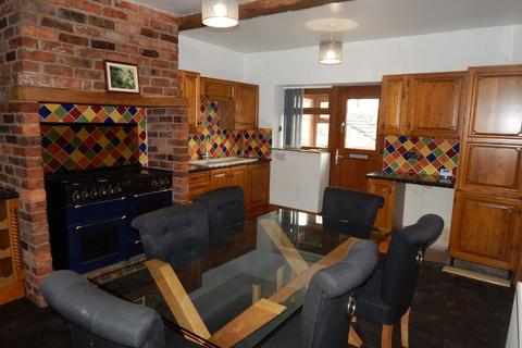 3 bedroom semi-detached house to rent, The Coach House, Old Hall Road, Batley