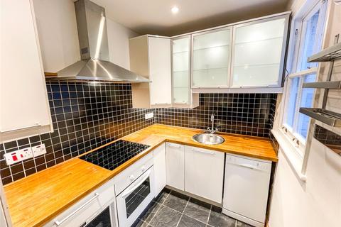 2 bedroom terraced house for sale, Duke Street, Chester, CH1