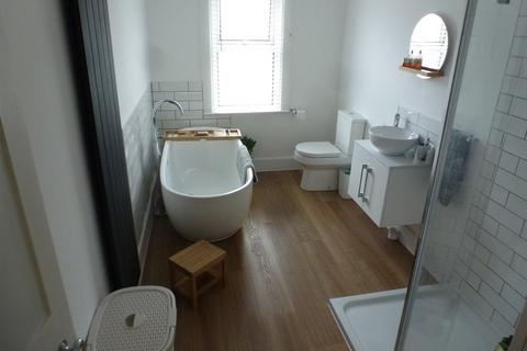 2 bedroom terraced house for sale - Cyprus Road, Faversham, Kent
