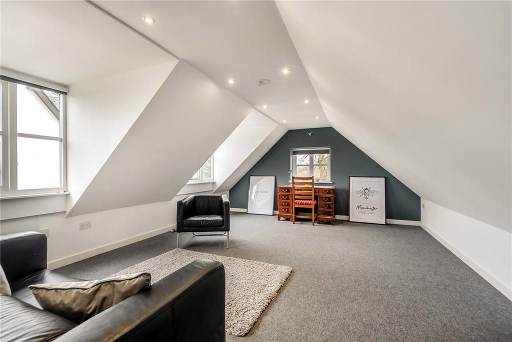 Annex Room