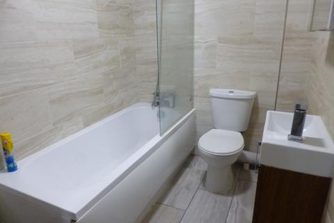 undefined, Loates Lane, Watford, WD17
