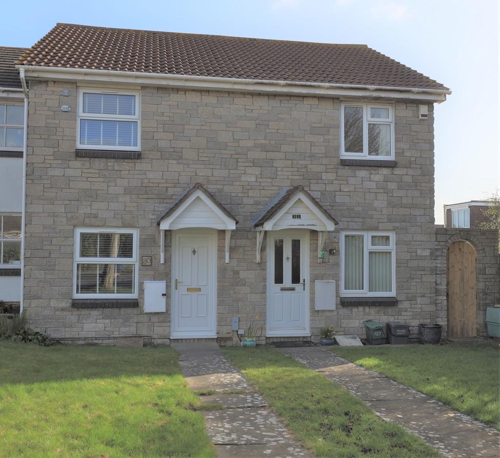 Heol Geryfelin, Llantwit Major 2 bed terraced house £825 pcm (£190 pw)