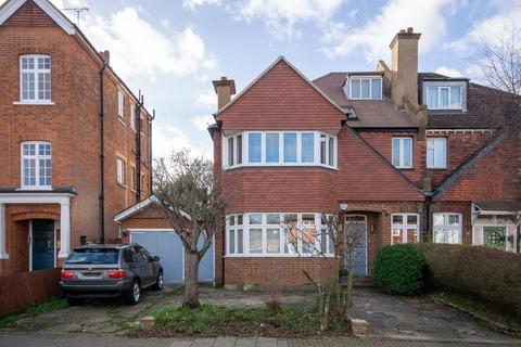 16 Cecil Park, Pinner, HA5 5HH