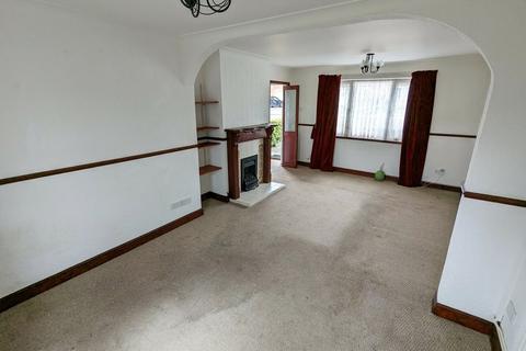 5 Arlescote Road, Solihull, B92 9HX
