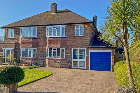 49 Raisins Hill, Pinner, HA5 2BU
