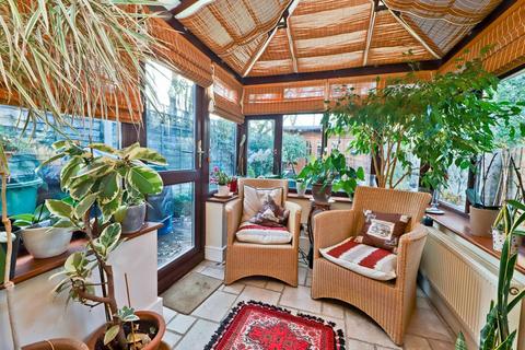 47 Waxwell Lane, Pinner, HA5 3EJ