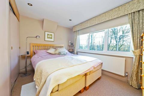 47 Waxwell Lane, Pinner, HA5 3EJ