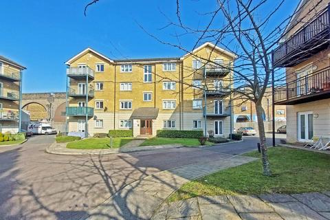 2 Fentiman Way, Harrow, HA2 8FD