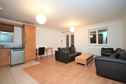 2 Fentiman Way, Harrow, HA2 8FD