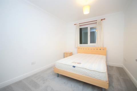 2 Fentiman Way, Harrow, HA2 8FD