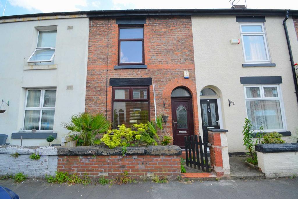 Stapleton Street, Salford 2 bed terraced house £875 pcm (£202 pw)