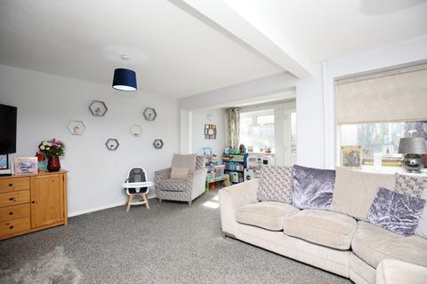 3 bedroom terraced house for sale - Meadow Gardens, Baddesley Ensor