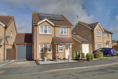 3 bedroom detached house for sale, Cedar Avenue, Doddington