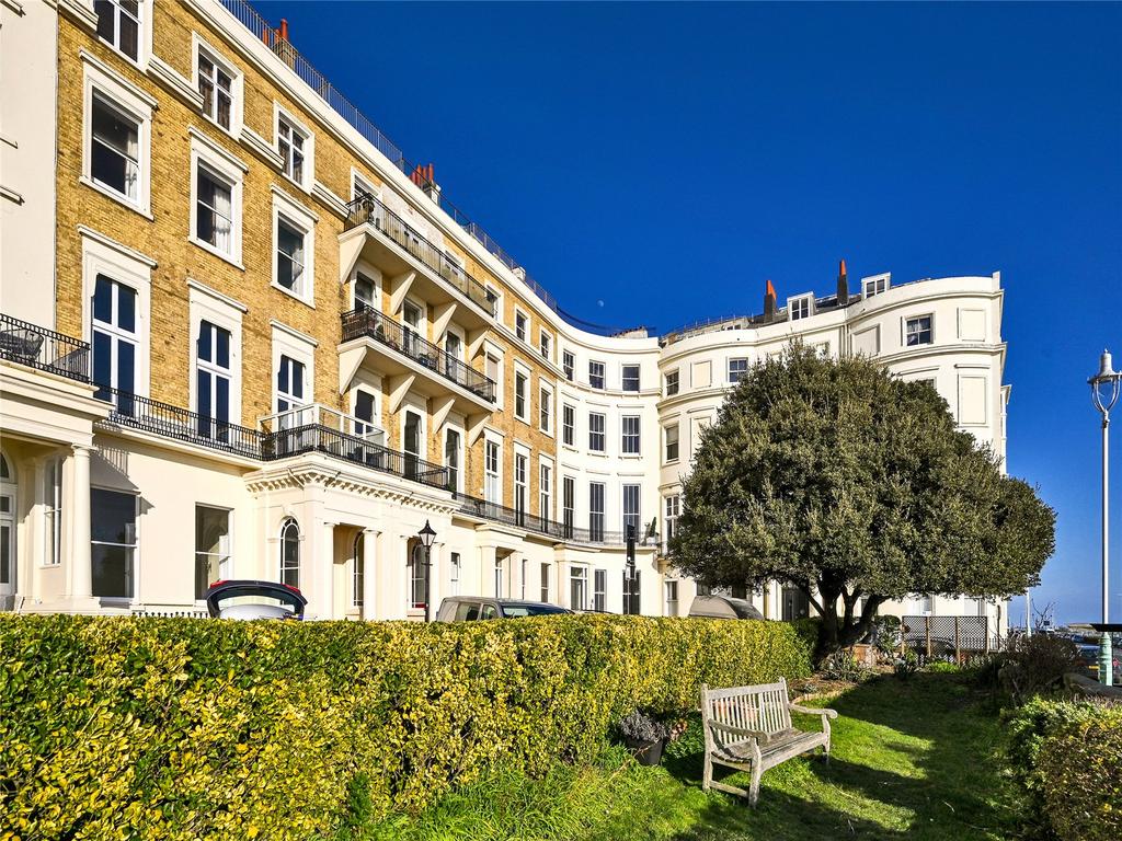 Eastern Terrace, Brighton, East... 2 bed apartment £900,000