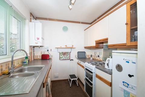 17 Farthings Close, Pinner, HA5 2QR