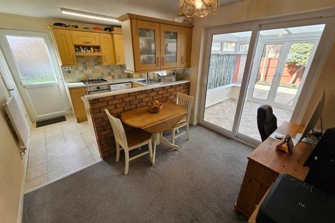 3 bedroom semi-detached house for sale - Hawthorn Drive, Melton Mowbray