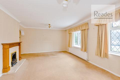2 bedroom detached bungalow for sale - The Coppice, Ewloe CH5 3