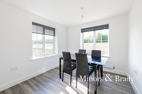 22 Apollo Crescent, Norwich, NR5 0WG