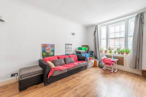 2 bedroom flat for sale - Queensway, Bayswater, London, W2
