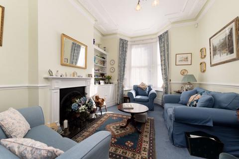 3 bedroom terraced house for sale - Westville Road W12