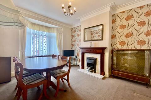 3 bedroom terraced house for sale - Toll End Road, Tipton