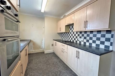 52 Lichfield Road, Bloxwich, Walsall, WS3 3LY