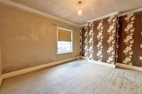 52 Lichfield Road, Bloxwich, Walsall, WS3 3LY