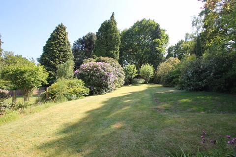 Braemar Anisdowne Close, Abinger Hammer, Dorking, RH5 6RQ