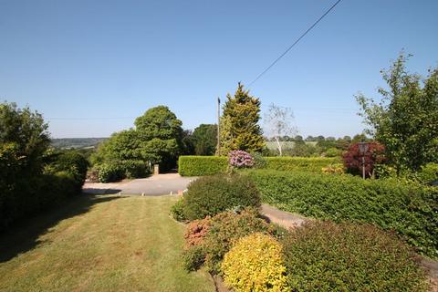 Braemar Anisdowne Close, Abinger Hammer, Dorking, RH5 6RQ