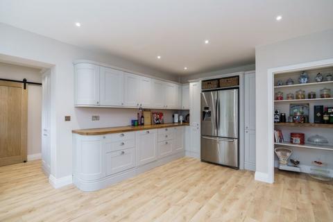 Clementine Cottage Valley Road, Studham, Dunstable, LU6 2NN