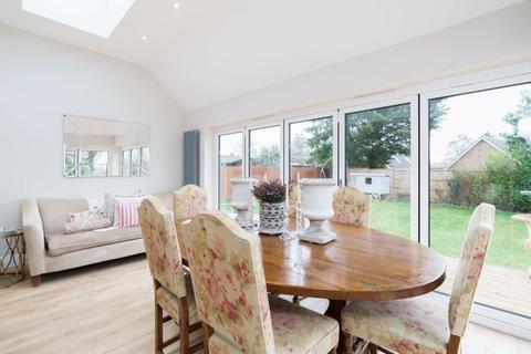 Clementine Cottage Valley Road, Studham, Dunstable, LU6 2NN