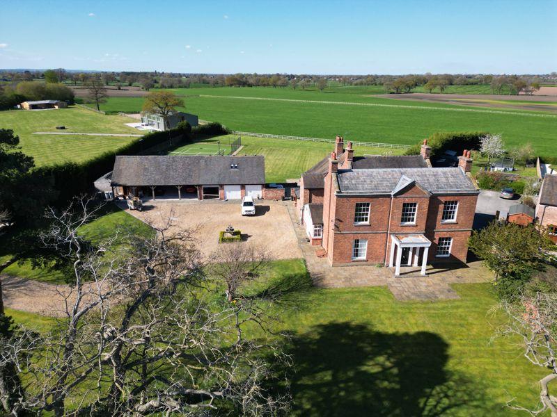 Park Lane, Hatherton, Nantwich, Cheshire 6 bed detached house for sale