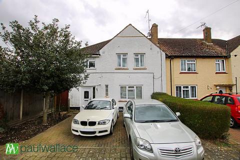 1 Pauls Green, Waltham Cross, EN8 7JQ