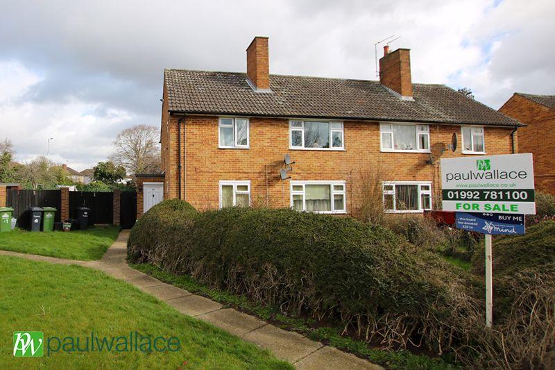 Cunningham Road, Cheshunt 2 bed for sale £250,000
