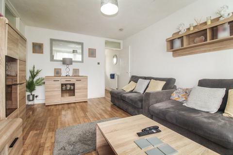 3 bedroom apartment for sale, St. Brelades Court, De Beauvoir Estate, N1