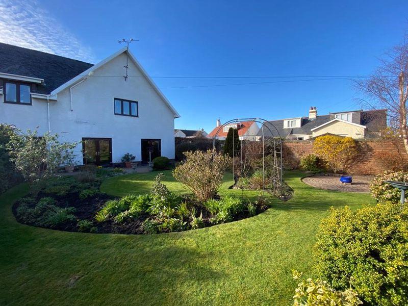 Westfield Road, Seafield, Ayr 5 bed detached villa £400,000