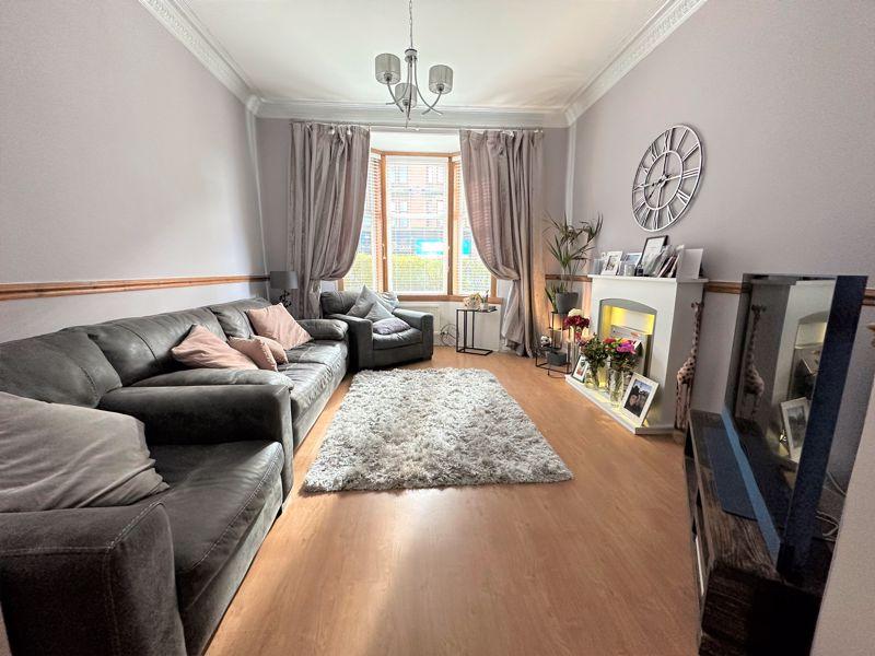 Dumbarton Road, Whiteinch 3 bed terraced house £285,000