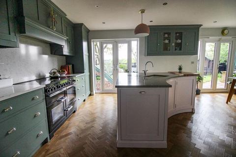 34 Ashenhurst Way, Leek, ST13 5SB