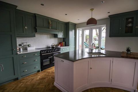 34 Ashenhurst Way, Leek, ST13 5SB