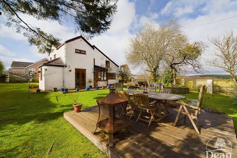 5 bedroom cottage for sale - The Tufts, Bream